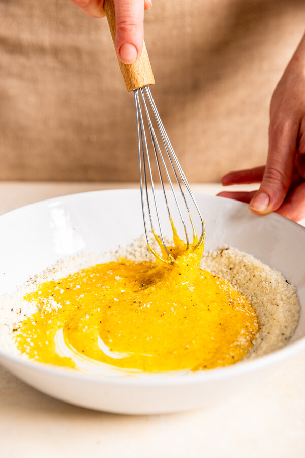 Mix the cheese, egg and pepper