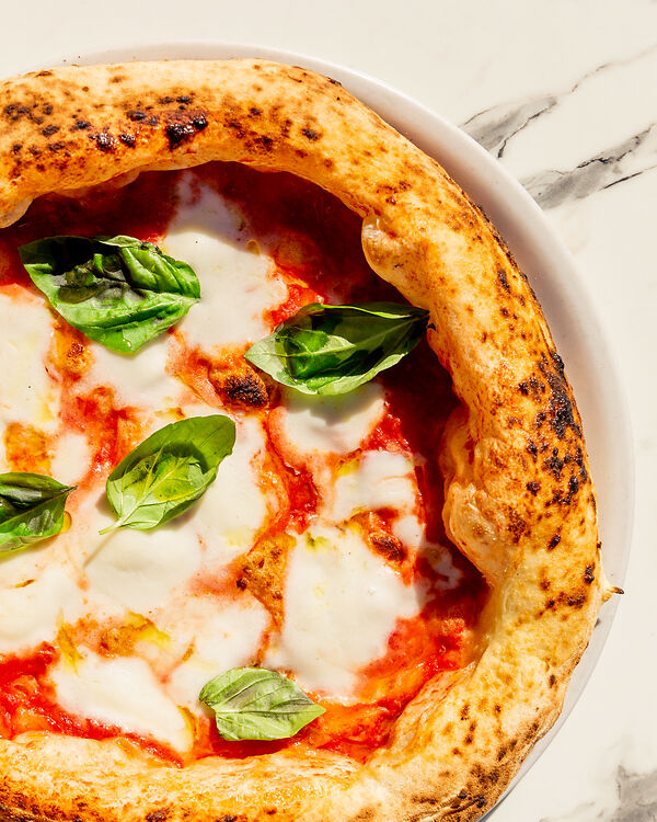 Bake pizza neapoletana the easy way