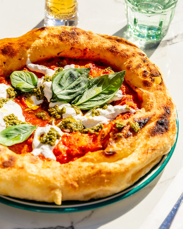 Pizza Nuvola - For pizza with an extremely high, fluffy crust